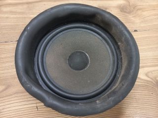 bontott VW GOLF IV Jobb első Hangszóró