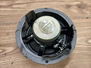 bontott VW GOLF IV Jobb első Hangszóró