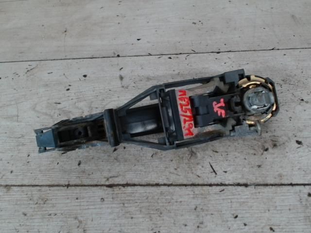 bontott VW GOLF IV Jobb első Külső Kilincs