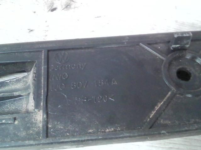 bontott VW GOLF IV Jobb első Lökhárító Tartó (Műanyag)