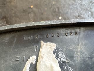 bontott VW GOLF IV Jobb első Lökhárító Vakborítás