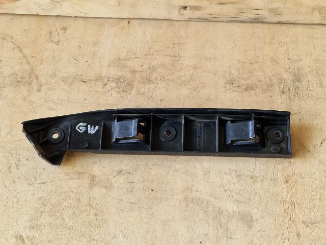 bontott VW GOLF IV Jobb első Oldal Lökhárító Tartó (Műanyag)