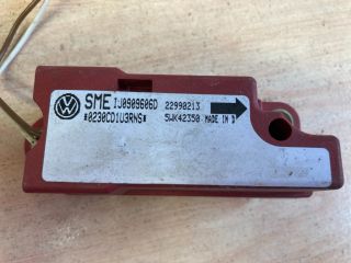 bontott VW GOLF IV Jobb első Oldal Ütközés Érzékelő