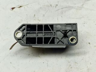 bontott VW GOLF IV Jobb első Oldal Ütközés Érzékelő