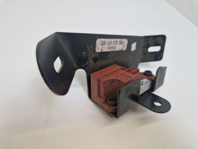 bontott VW GOLF IV Jobb első Oldal Ütközés Érzékelő