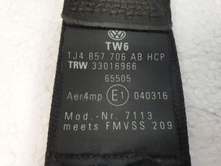 bontott VW GOLF IV Jobb első Övfeszítő