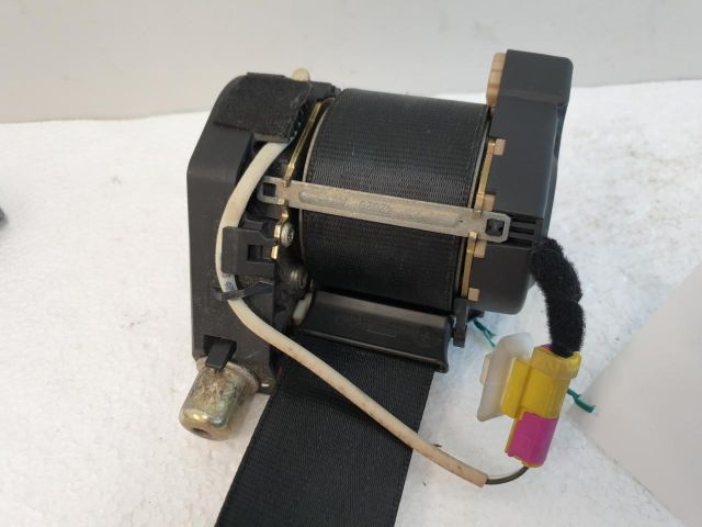 bontott VW GOLF IV Jobb első Övfeszítő