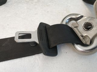 bontott VW GOLF IV Jobb első Övfeszítő