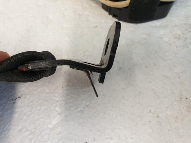 bontott VW GOLF IV Jobb első Övfeszítő