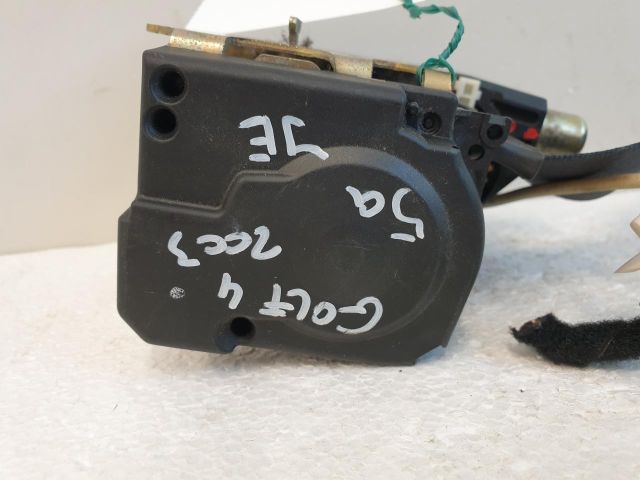 bontott VW GOLF IV Jobb első Övfeszítő