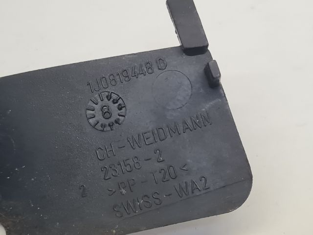 bontott VW GOLF IV Jobb első Sárvédő Díszléc