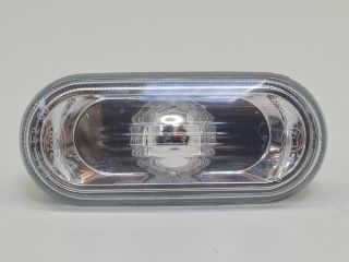 bontott VW GOLF IV Jobb első Sárvédő Irányjelző
