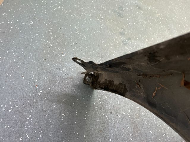 bontott VW GOLF IV Jobb első Sárvédő