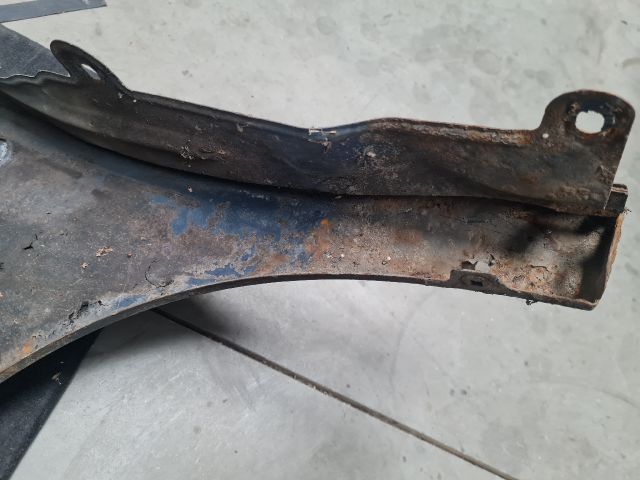 bontott VW GOLF IV Jobb első Sárvédő