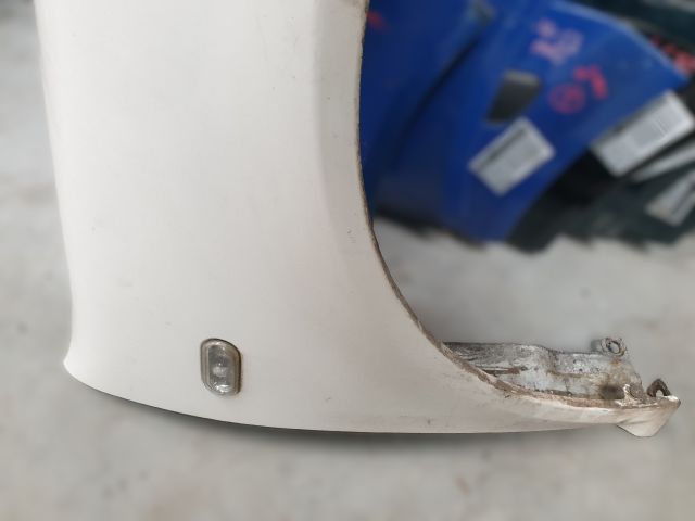 bontott VW GOLF IV Jobb első Sárvédő