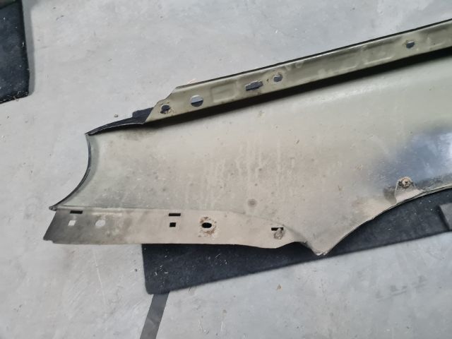 bontott VW GOLF IV Jobb első Sárvédő