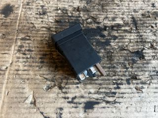 bontott VW GOLF IV Jobb első Ülésfűtés Kapcsoló