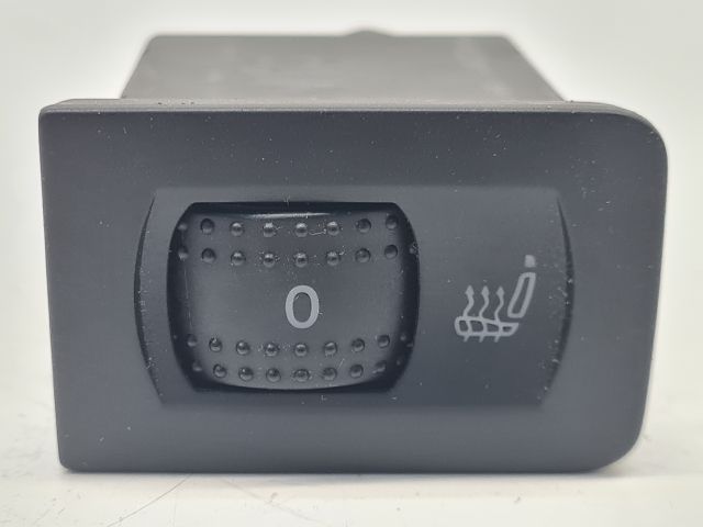 bontott VW GOLF IV Jobb első Ülésfűtés Kapcsoló