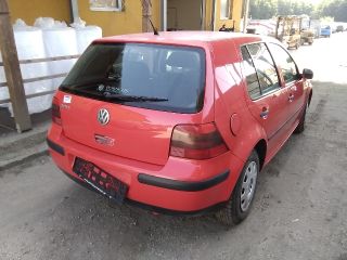 bontott VW GOLF IV Jobb első Vízlehúzó Gumicsík