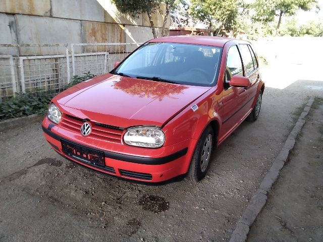 bontott VW GOLF IV Jobb első Vízlehúzó Gumicsík