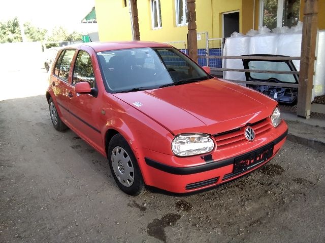 bontott VW GOLF IV Jobb első Vízlehúzó Gumicsík