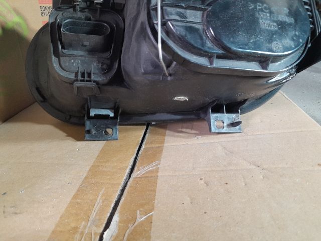 bontott VW GOLF IV Jobb Fényszóró