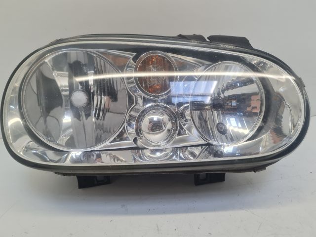 bontott VW GOLF IV Jobb Fényszóró