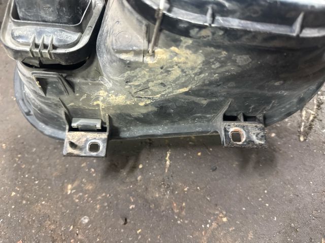 bontott VW GOLF IV Jobb Fényszóró