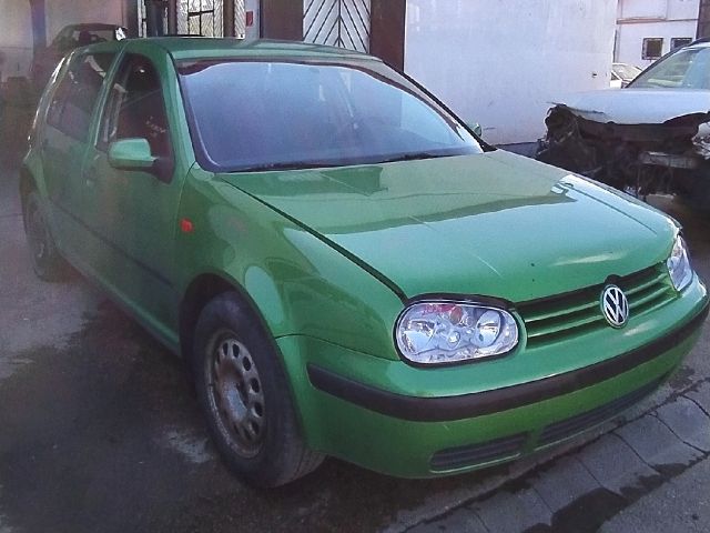 bontott VW GOLF IV Jobb Fényszóró
