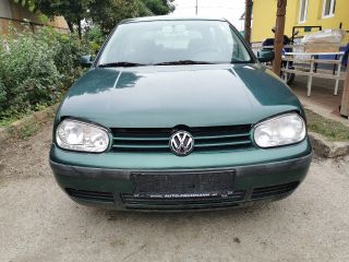 bontott VW GOLF IV Jobb Fényszóró