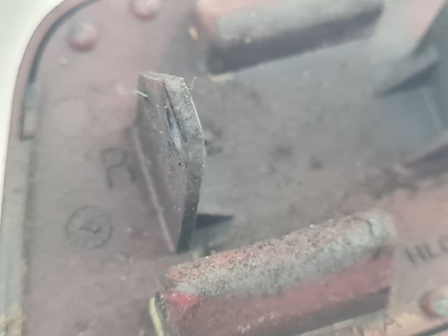 bontott VW GOLF IV Jobb Fényszórómosó Fedél