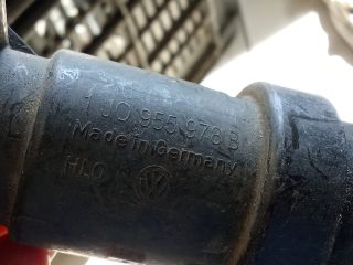 bontott VW GOLF IV Jobb Fényszórómosó Fúvóka