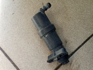 bontott VW GOLF IV Jobb Fényszórómosó Fúvóka