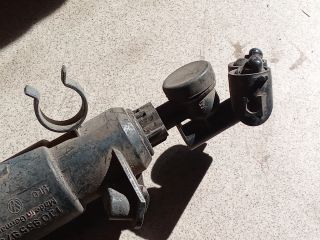 bontott VW GOLF IV Jobb Fényszórómosó Fúvóka