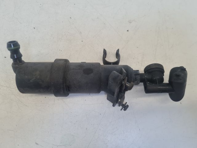 bontott VW GOLF IV Jobb Fényszórómosó Fúvóka