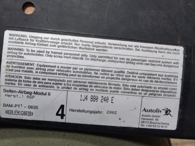 bontott VW GOLF IV Jobb Függönylégzsák és Oldallégzsák