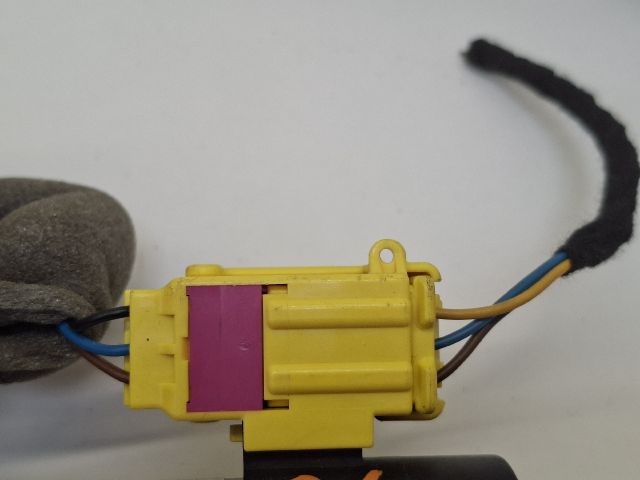 bontott VW GOLF IV Jobb Függönylégzsák és Oldallégzsák