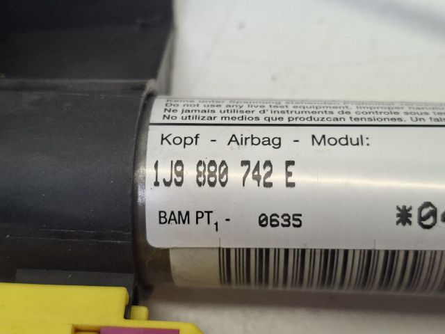 bontott VW GOLF IV Jobb Függönylégzsák és Oldallégzsák