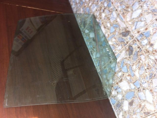 bontott VW GOLF IV Jobb hátsó Ablak