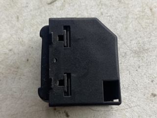 bontott VW GOLF IV Jobb hátsó Ablakemelő Kapcsoló