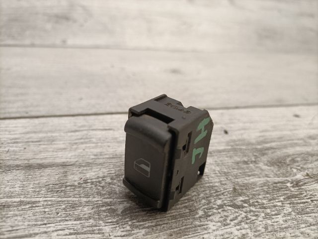 bontott VW GOLF IV Jobb hátsó Ablakemelő Kapcsoló