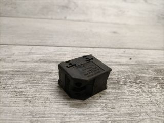 bontott VW GOLF IV Jobb hátsó Ablakemelő Kapcsoló