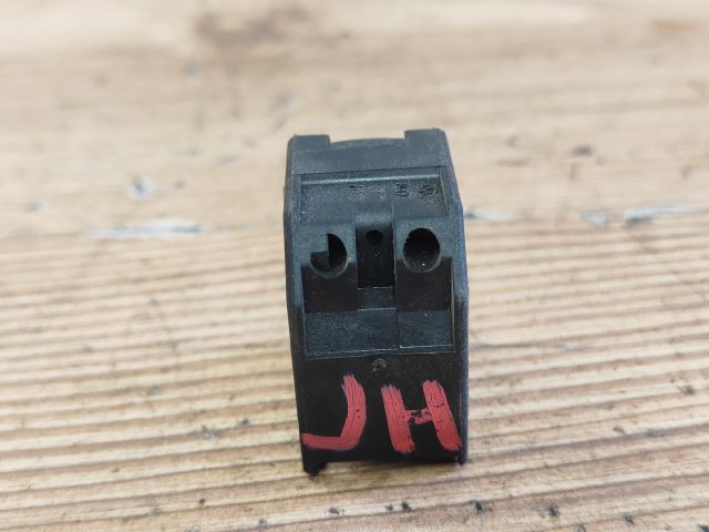 bontott VW GOLF IV Jobb hátsó Ablakemelő Kapcsoló