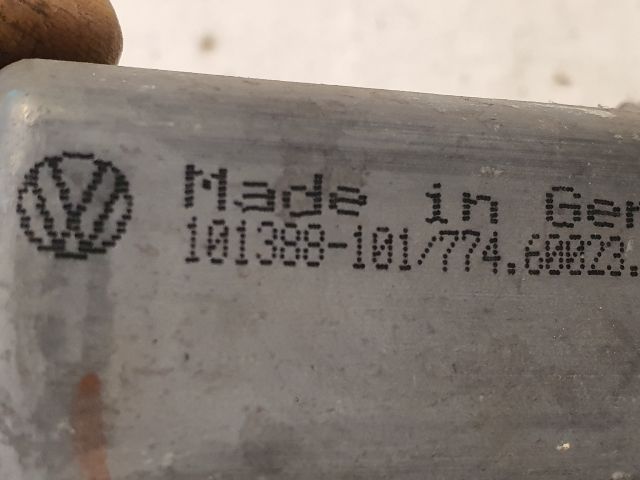 bontott VW GOLF IV Jobb hátsó Ablakemelő Motor