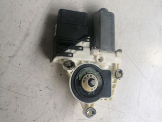 bontott VW GOLF IV Jobb hátsó Ablakemelő Motor