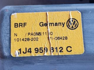 bontott VW GOLF IV Jobb hátsó Ablakemelő Motor