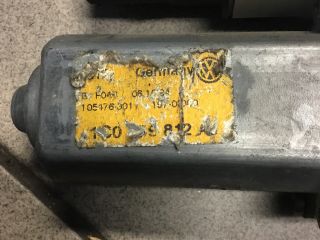 bontott VW GOLF IV Jobb hátsó Ablakemelő Motor