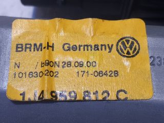bontott VW GOLF IV Jobb hátsó Ablakemelő Motor