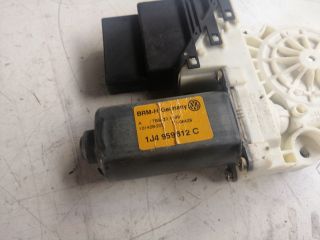 bontott VW GOLF IV Jobb hátsó Ablakemelő Motor