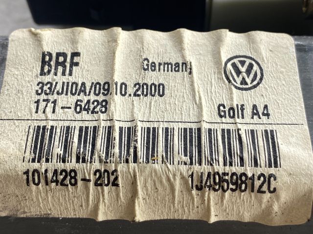 bontott VW GOLF IV Jobb hátsó Ablakemelő Motor